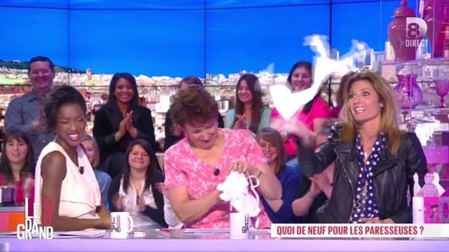 Des nouveaux sous-vêtements qui s'enlèvent, très, très facilement.