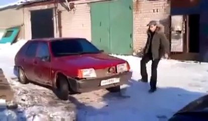 Bir Tekme İle Lada Döküldü - Modifiye Suç Değil Yasak Aşk