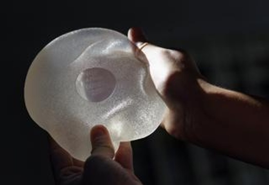 Breast Lift Surgeries On The Rise, But Women St...