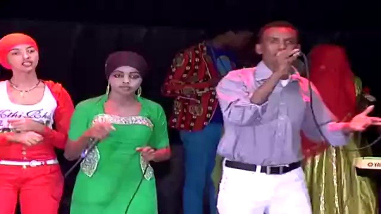heestii dhulka liibaan jigjiga iyo qaali ladan valentine show in nairobi