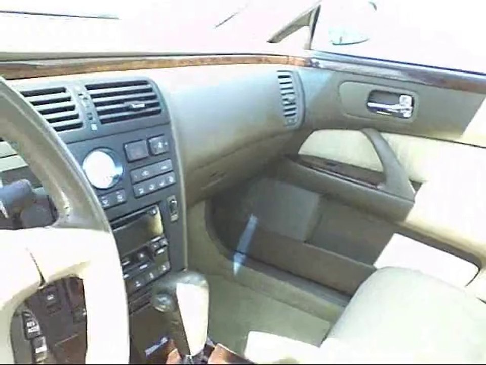 2000 Infiniti Q45