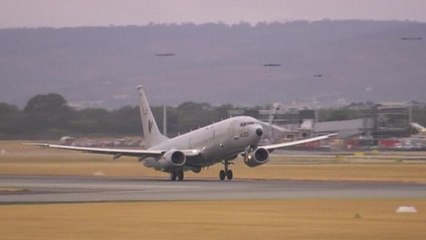 Search resumes for missing plane