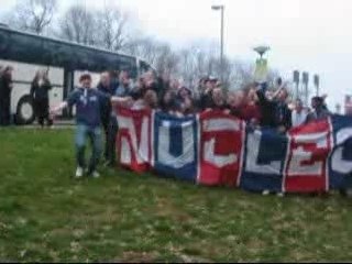 Délires derrière la bache Nucléo