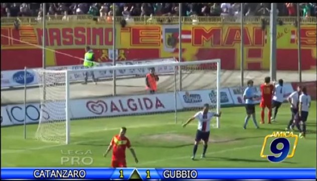 Catanzaro - Gubbio 1-1 Catanzaro - Gubbio 1-1 | Sintesi | Prima Div. Gir.B 30^ Giornata