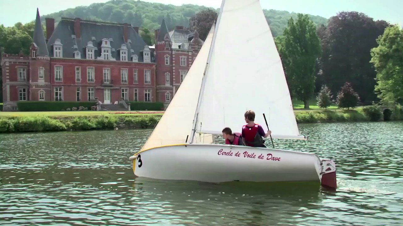 Les gens du fleuve - Extrait du documentaire de Xavier Istasse