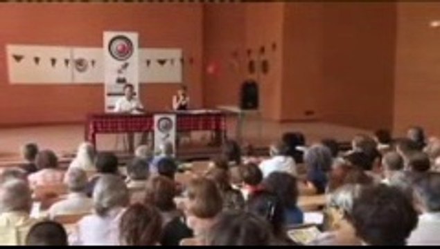 -Jacques Attali aux Mardis de l'ESSEC - le futur manque-t-il d'avenir } (11)