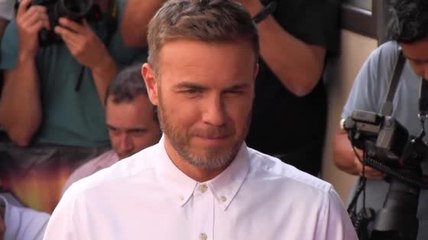 Gary Barlow Shares His Wisdom with One Direction