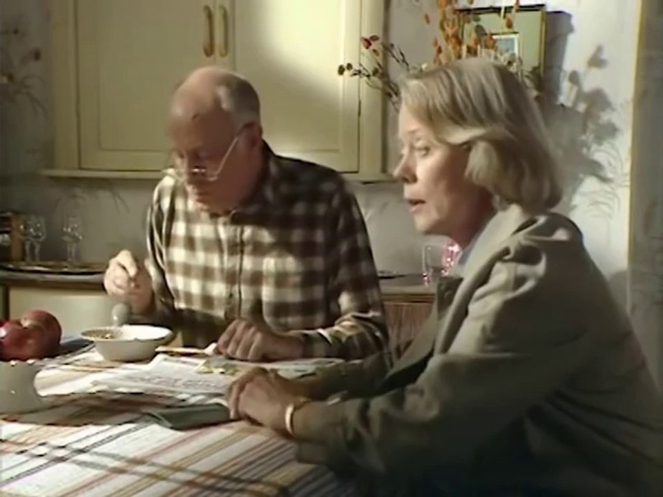 One Foot In The Grave (S01E03) The Valley of Fear_youtube_original