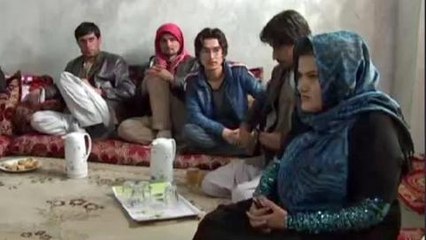 Female Afghan MP campaigns against corruption