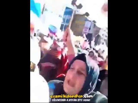 Havaalanını Duyunca Çok Mutlu Olan Teyze - AKP Mitingi