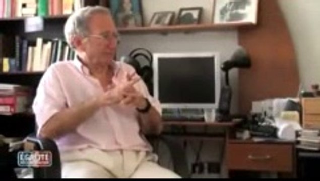 -Jacques Attali aux Mardis de l'ESSEC - le futur manque-t-il d'avenir } (16)