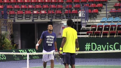 Coupe Davis : les Français s'entraînent avec sérieux
