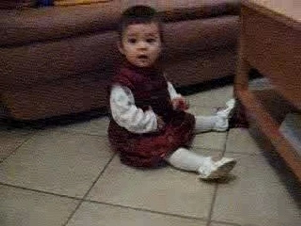Angelina_24-12-06