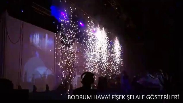 BODRUM HAVAİ FİŞEK ŞELALE GÖSTERİSİ
