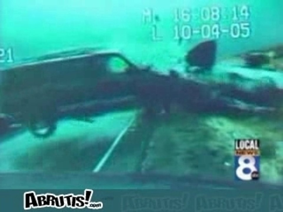 accident_police[1]