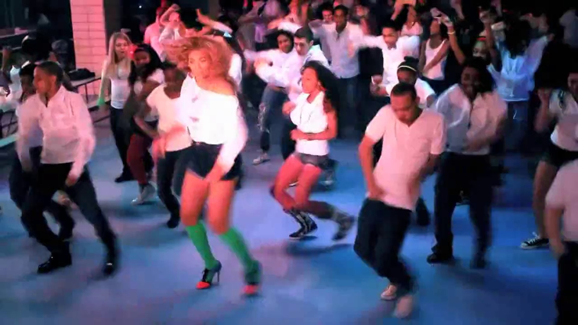 Beyonce - Move Your Body - Video Dailymotion