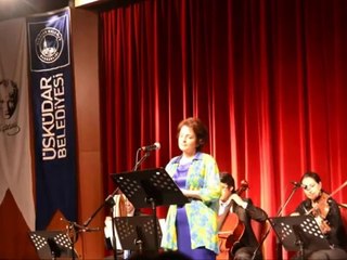 Fariğ olmam eylesen yüz bin cefâ...  Elif Ömürlü Uyar
