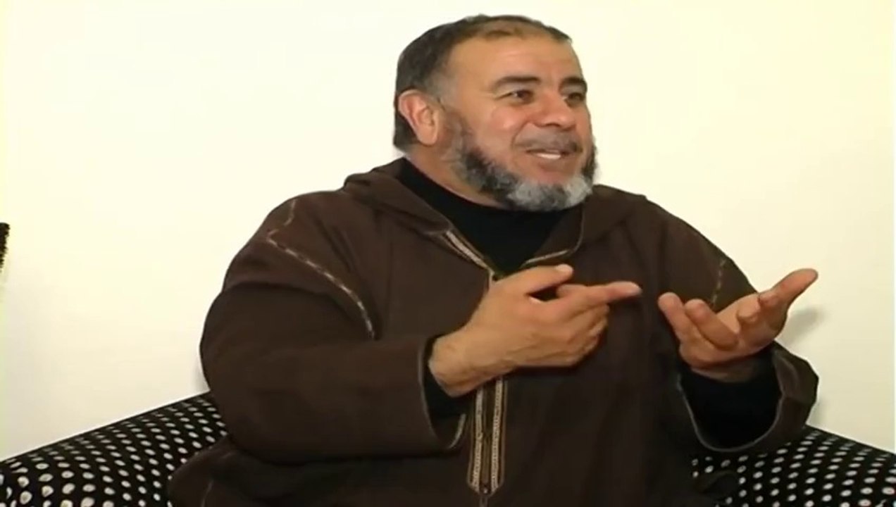 ﺍﻟﺸﻴﺦ ﻋﺒﺪ ﺍﻟﻠﻪ ﻧﻬﺎﺭﻱ   همسة في آذان النائمين على الأسرة البيضاء