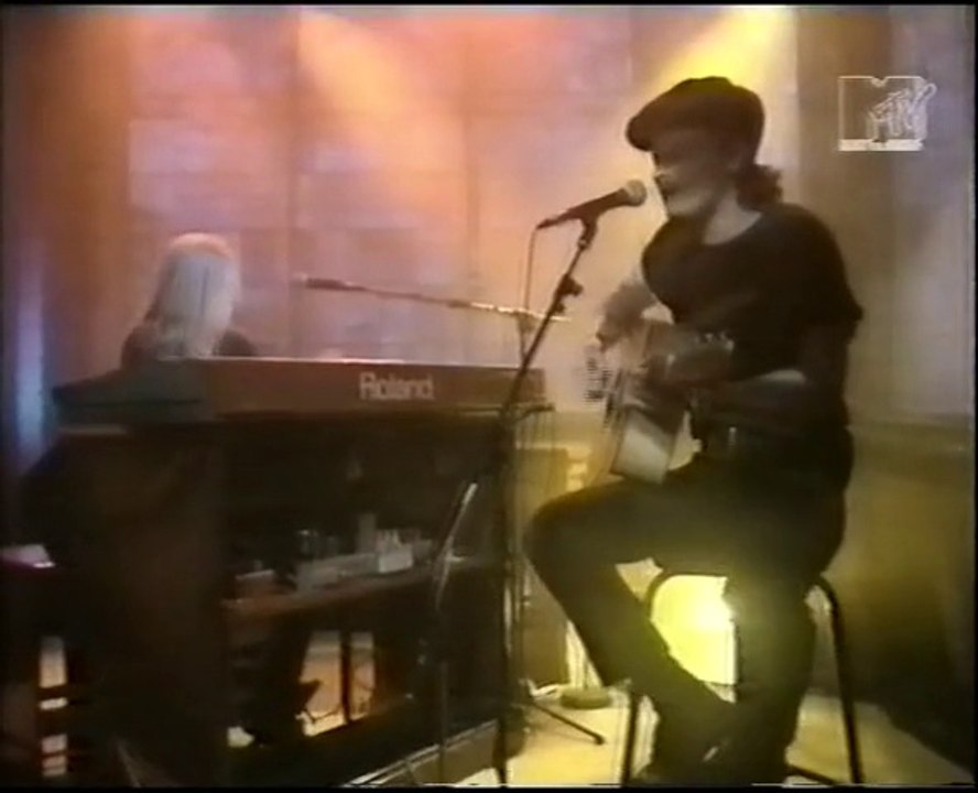 Manic Street Preachers - Motorcycle Emptiness (acoustic, live on MTV Europe '92)