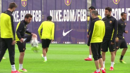 Piqué, cuatro semanas de baja