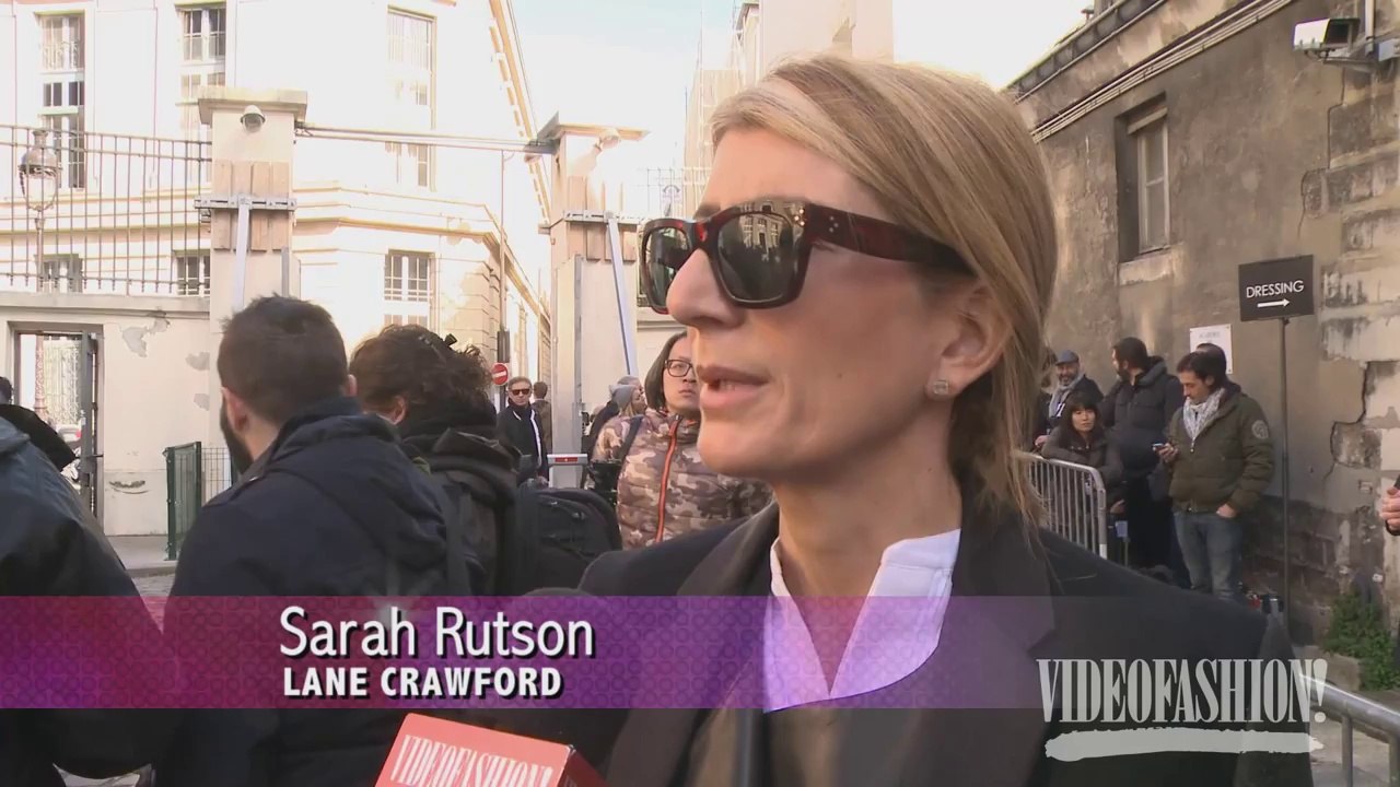 Alexander McQueen Fall 2014 Interviews & Runway - Paris Fashion Week | Videofashion