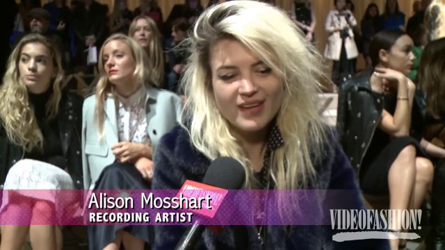 Burberry Prorsum London Fashion Week Fall 2014 | Videofashion