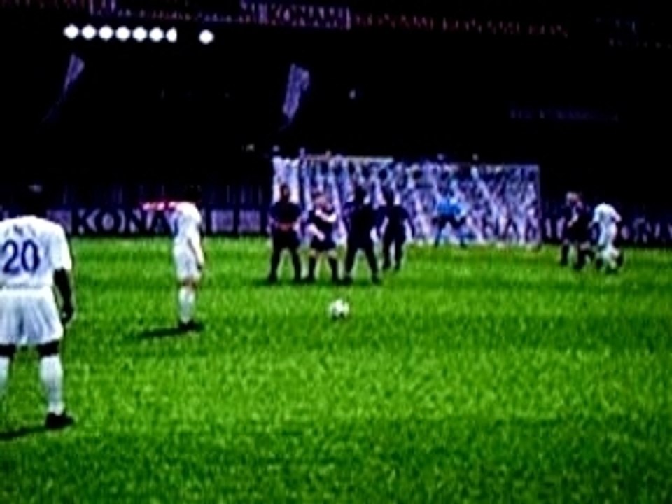 CF Juninho lucarne