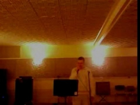 SENIN O GOZLERIN VARYA ( 1 )