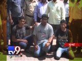 Three arrested for killing friend, Mumbai - Tv9 Gujarati