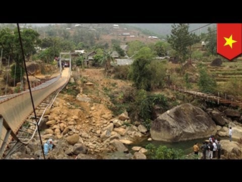 Overloaded bridge collapses in Vietnam, killing at least 7 and injuring 37
