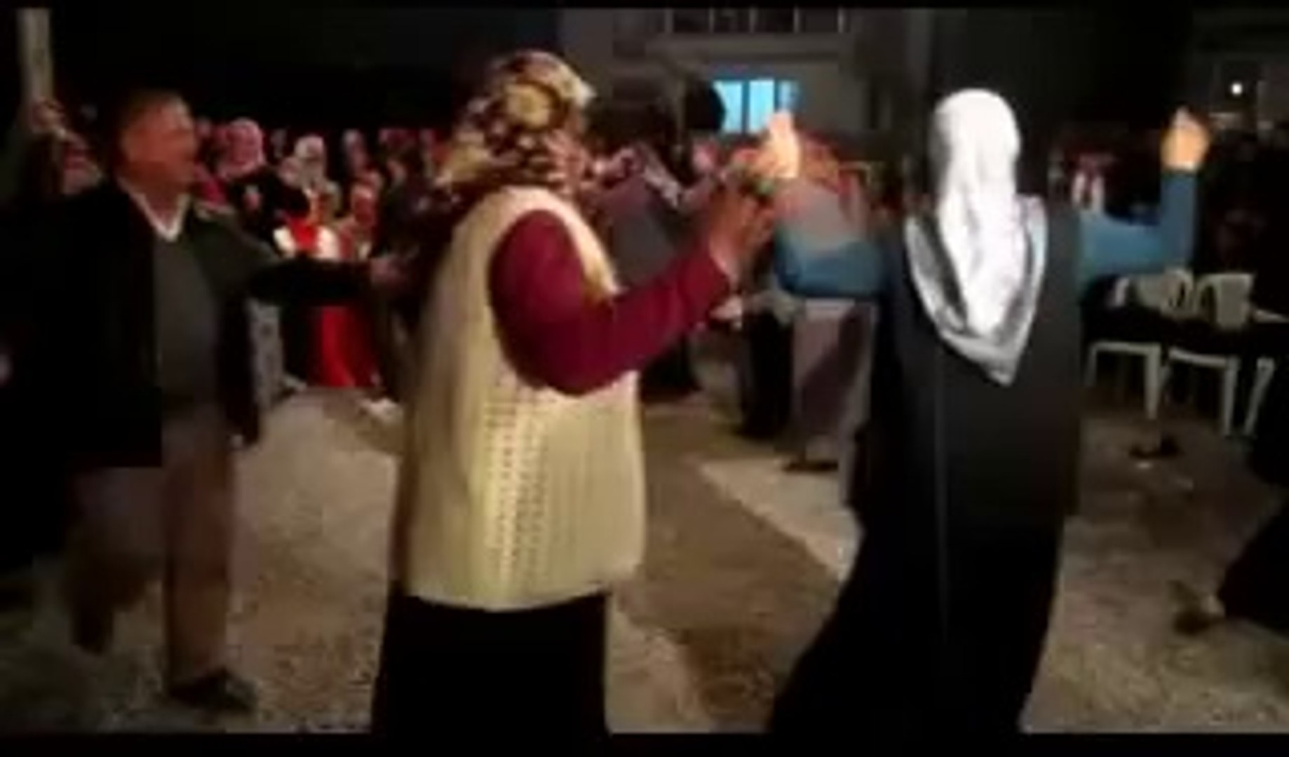 Ayşem Eminem Türküsü