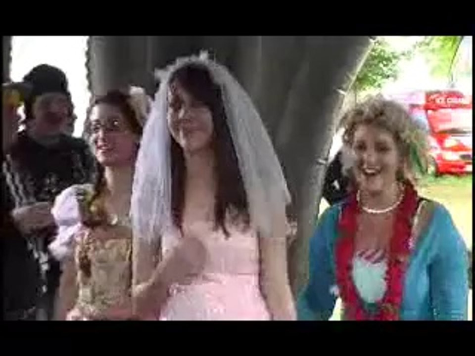 Kendal Calling 2009 // Best Bits // Part 1