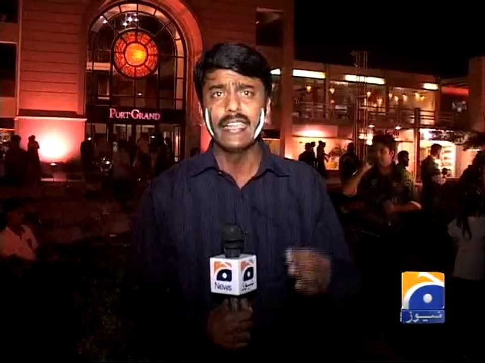 Fans Dissappointed-02 Apr 2014