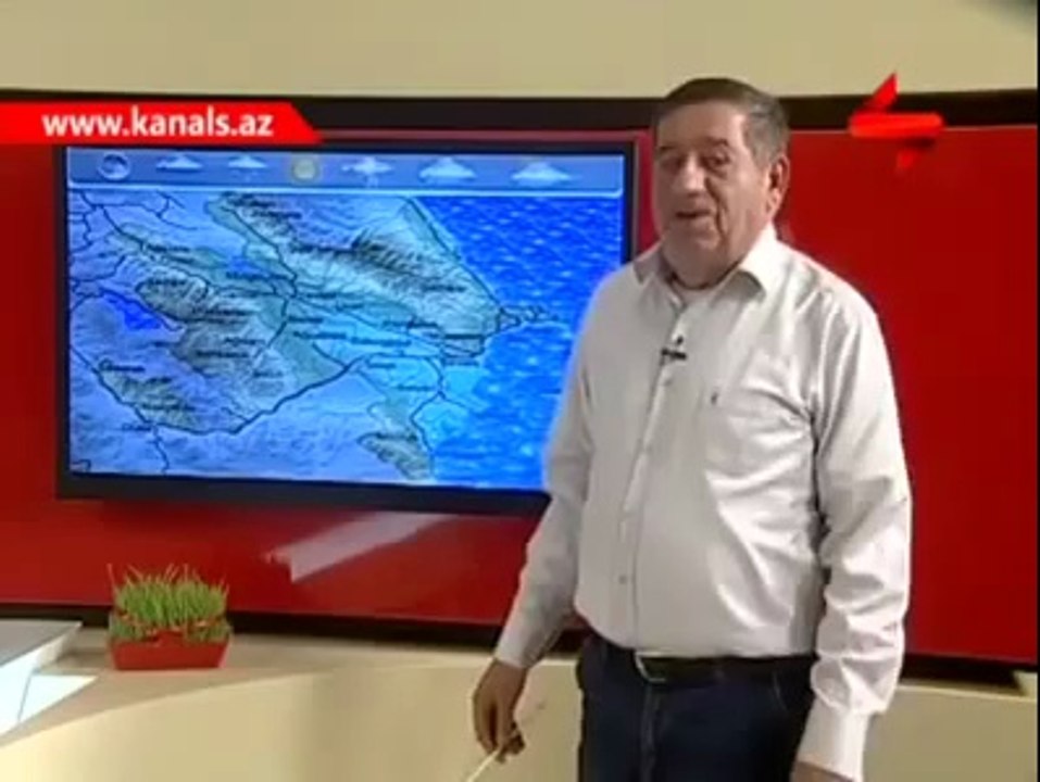 Hava durumu sunan Azeri spiker.