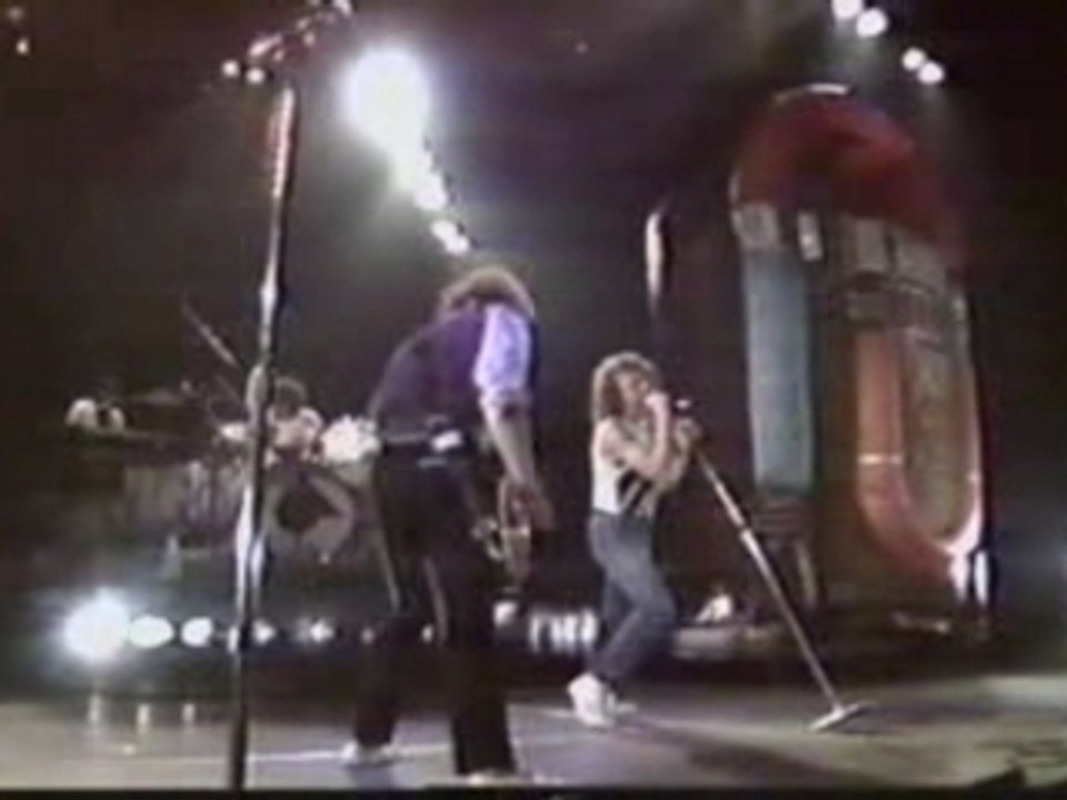 Foreigner-JukeBoxHero-Live