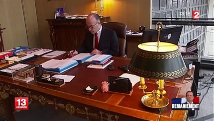 Bernard Cazeneuve, un ministre discret nommé à l'Intérieur