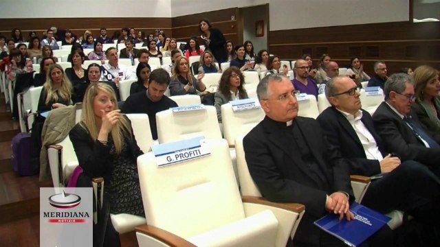 “Giornata mondiale dell’autismo, l’obelisco di Piazza Popolo si tinge di blu per comunicare coi malati