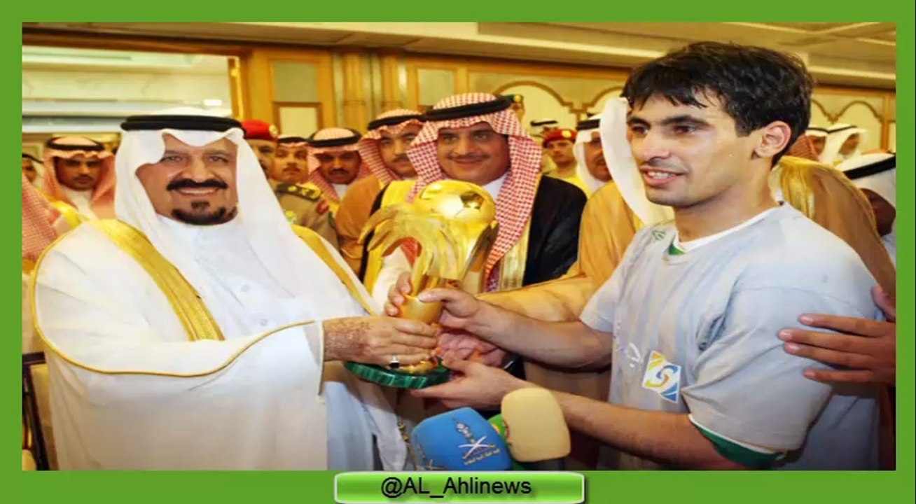 اهداء من كابتن حسين عبد الغني لجمهور #الاهلي