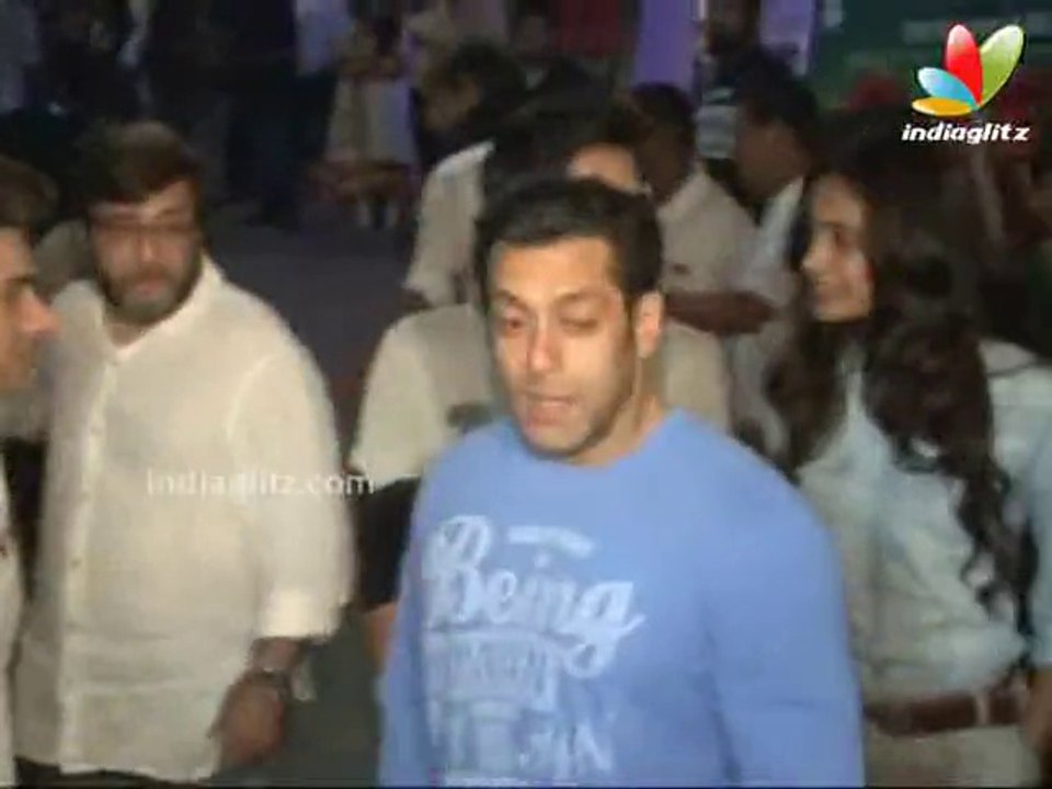 Salman Khan at 'O Teri' Special Screening | Pulkit Samrat, Bilal Amrohi, Sarah Jane Dias