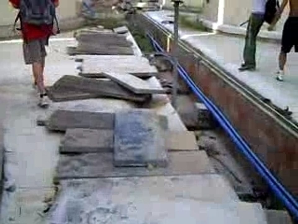 CLIP0004