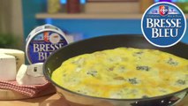 Recette d'Omelette aux pommes de terre et au Bresse Bleu - 750 Grammes