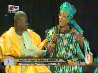 Vidéo - Ndèye Sokhna Mboup défie son fils Youssou Ndour