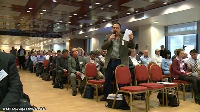 Sindicatos ven insuficiente el descenso del paro