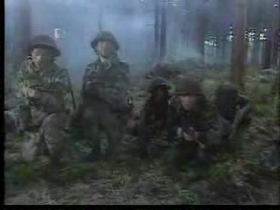 Kate Bush - Army Dreamers