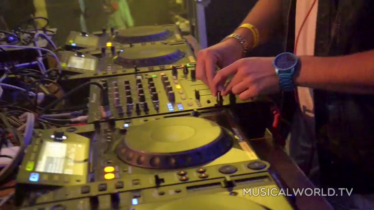 Just Once Again: Nog één keer om het af te leren