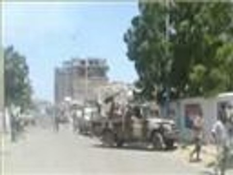 هجوم مسلح على قيادة منطقة عسكرية بعدن