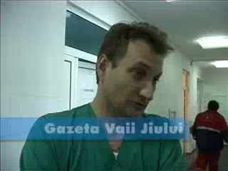 Fetita muscata de caine in Valea Jiului.