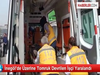 İnegöl'de Üzerine Tomruk Devrilen İşçi Yaralandı