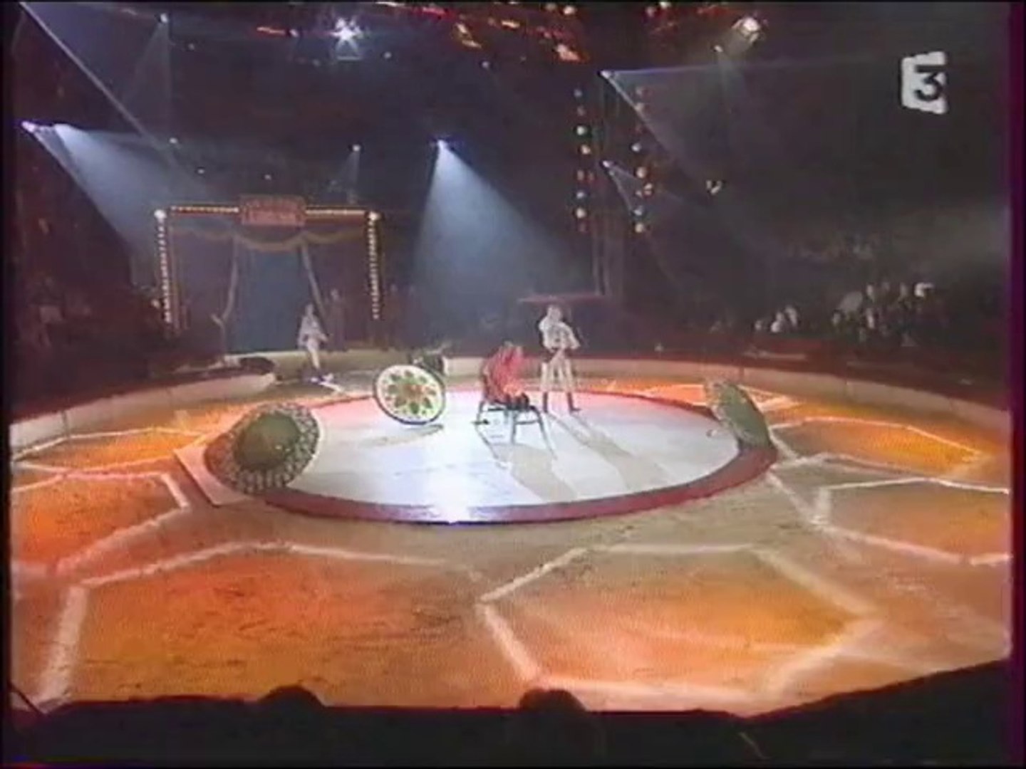 Cirque Arlette Gruss Spectacle Televises 1993 P3 Video Dailymotion