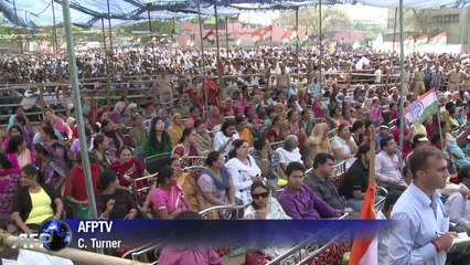 Faith in Gandhi dynasty wavers as party faces defeat